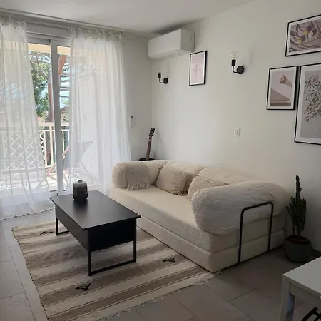 Entre Cannes Et Antibes Apartment *